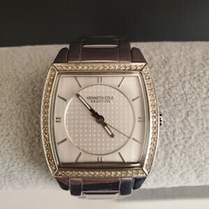 Kenneth Cole Reaction Women's Watch‎ Stainless Steel Fresh Battery SMALL KC4613